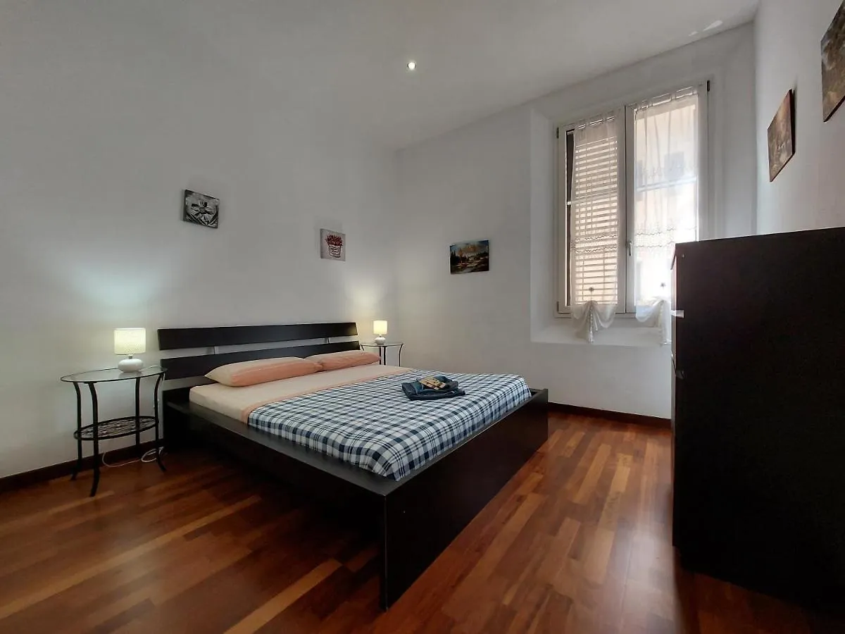Luxury Station Apartment Bologna 0*,  Italy