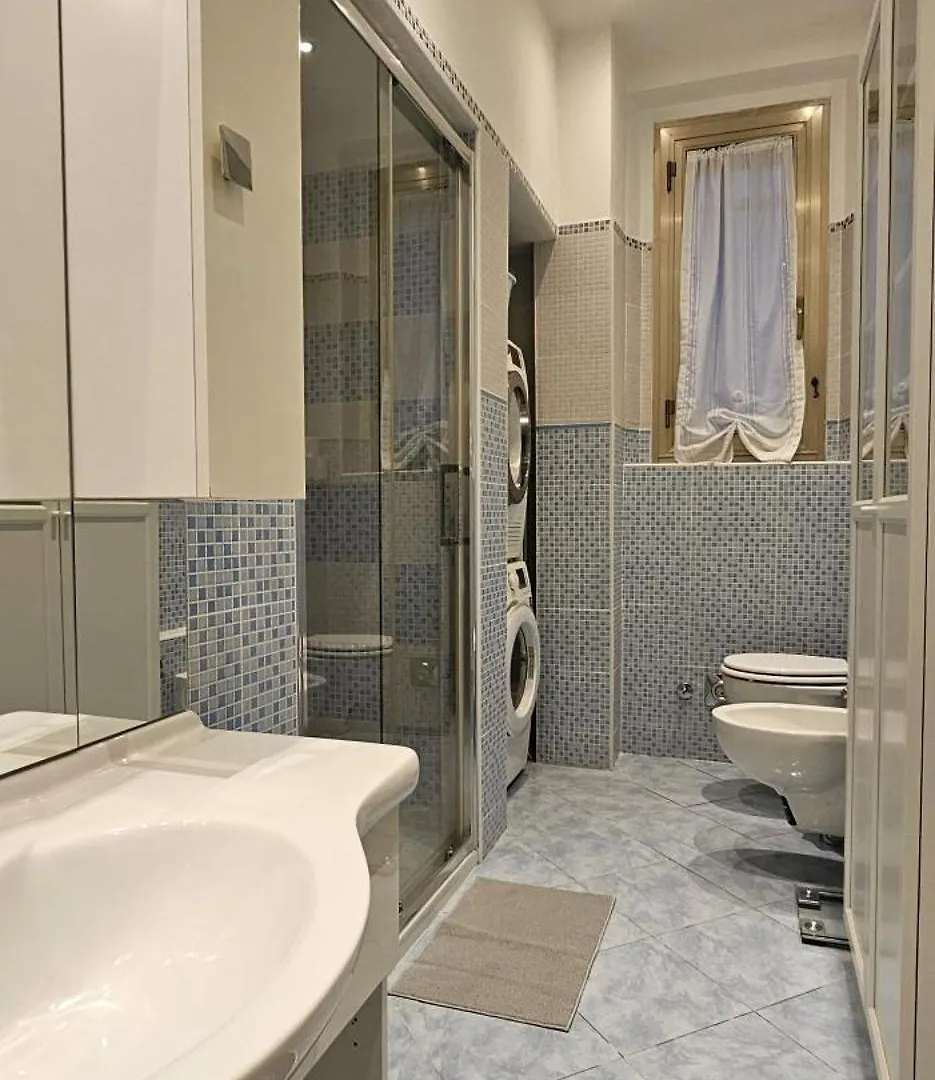 Luxury Station Apartment Bologna 0*,  Italy