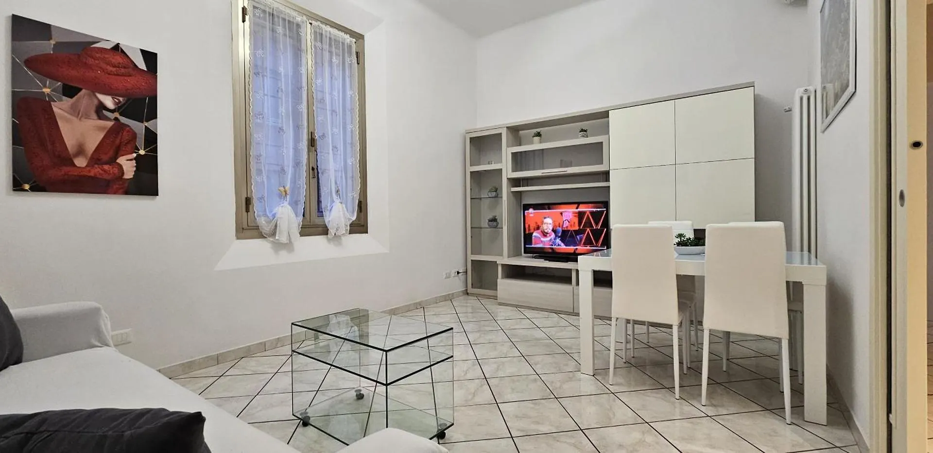 Luxury Station Apartment Boloňa 0*,  Itálie